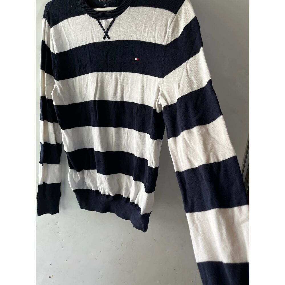 preppy stripe navy and white sweatshirt knit size small